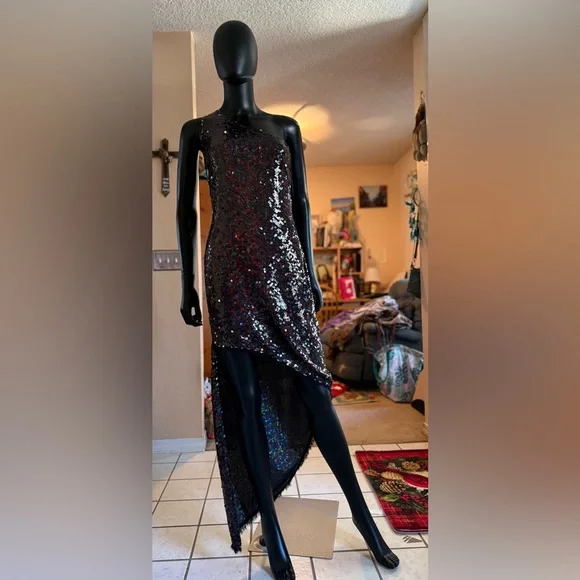 ASO Taylor Swift HANEY Blanca Sequin Embellished Dress in Opalescent Brown - Picture 7 of 17